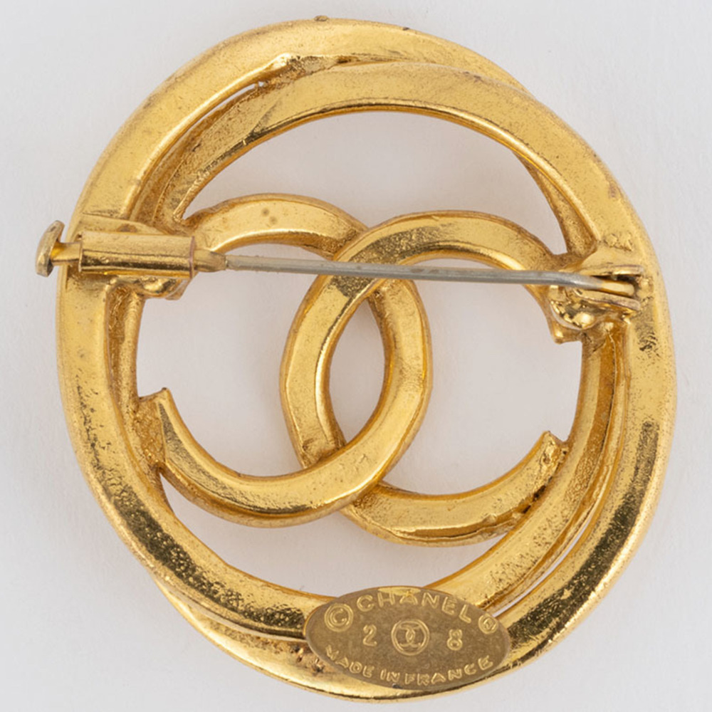 CHANEL Gold Brooch - Picture 2 of 12